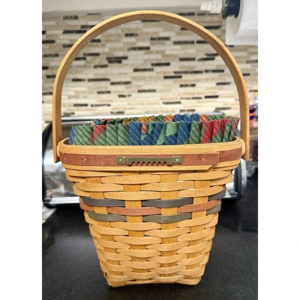 Longaberger Shades of Autumn Wall Mount 1993 Basket, Liner & Plastic Insert NEW